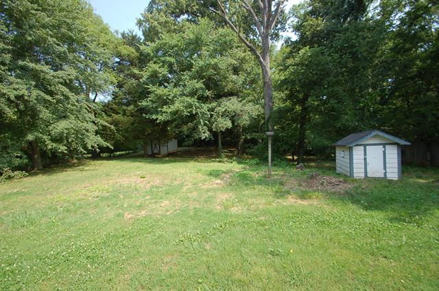 3117 Asbury Road Murfreesboro, TN 37129 - Photo 11 of 11 Fully fenced beautiful backyard!