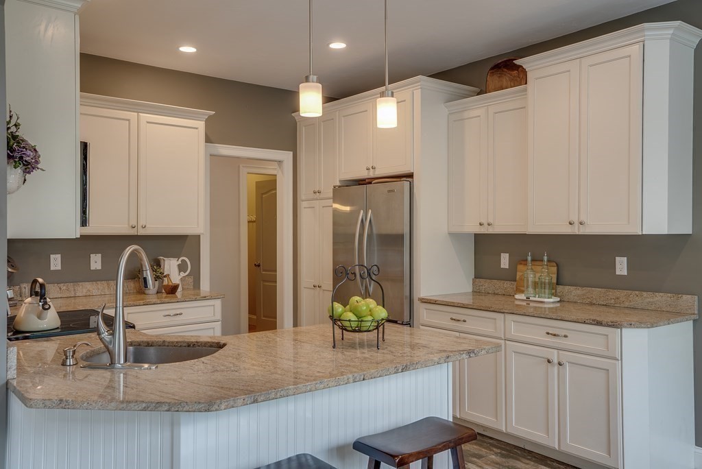 132 George Hill Road Grafton, MA 01519 - Photo 17 of 36 Gallery Image 17