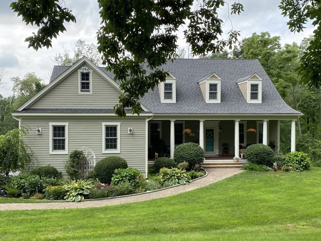 132 George Hill Road Grafton, MA 01519 - Photo 3 of 36 Gallery Image 3