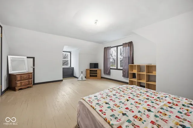 $265,000 | 1969 North Klare Road, Shelbyville, IN 46176