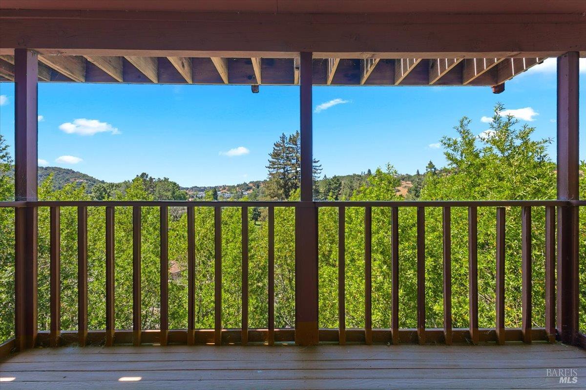 5 Wimbledon Court Novato, CA 94949 - Photo 39 of 48