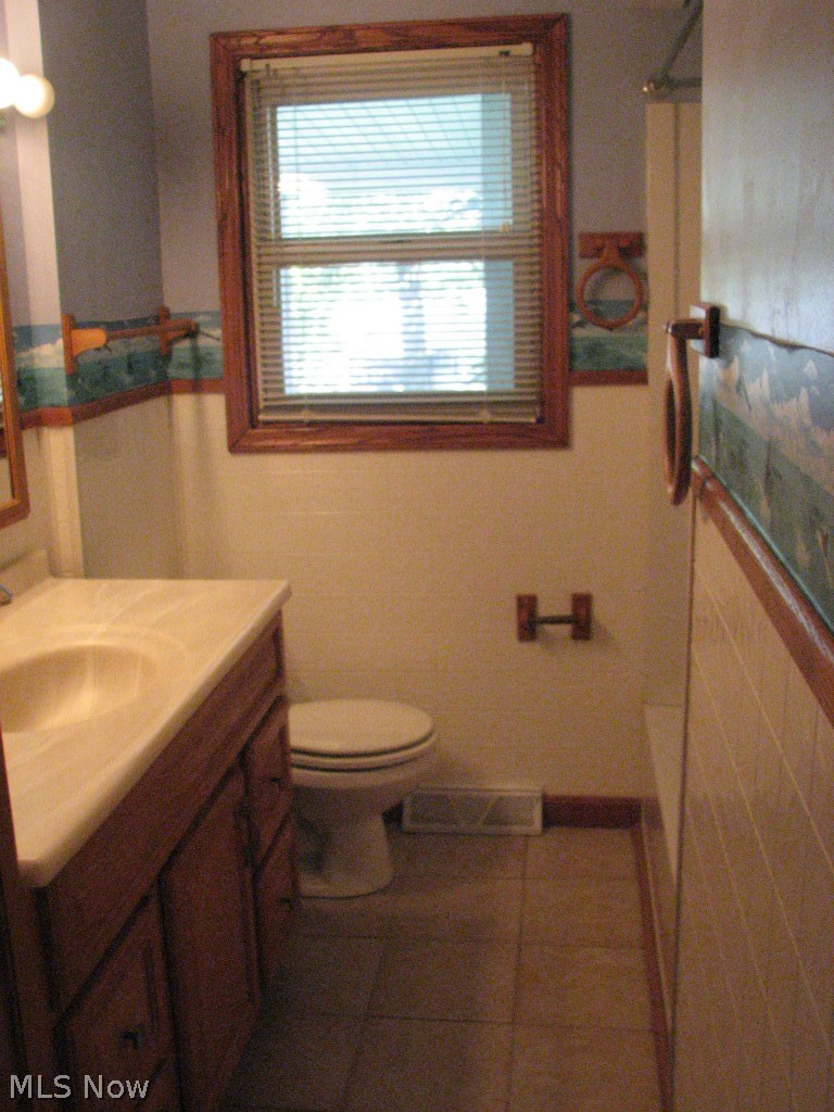4178 Kenneth Road Stow, OH 44224 - Photo 8 of 12 Gallery Image 8