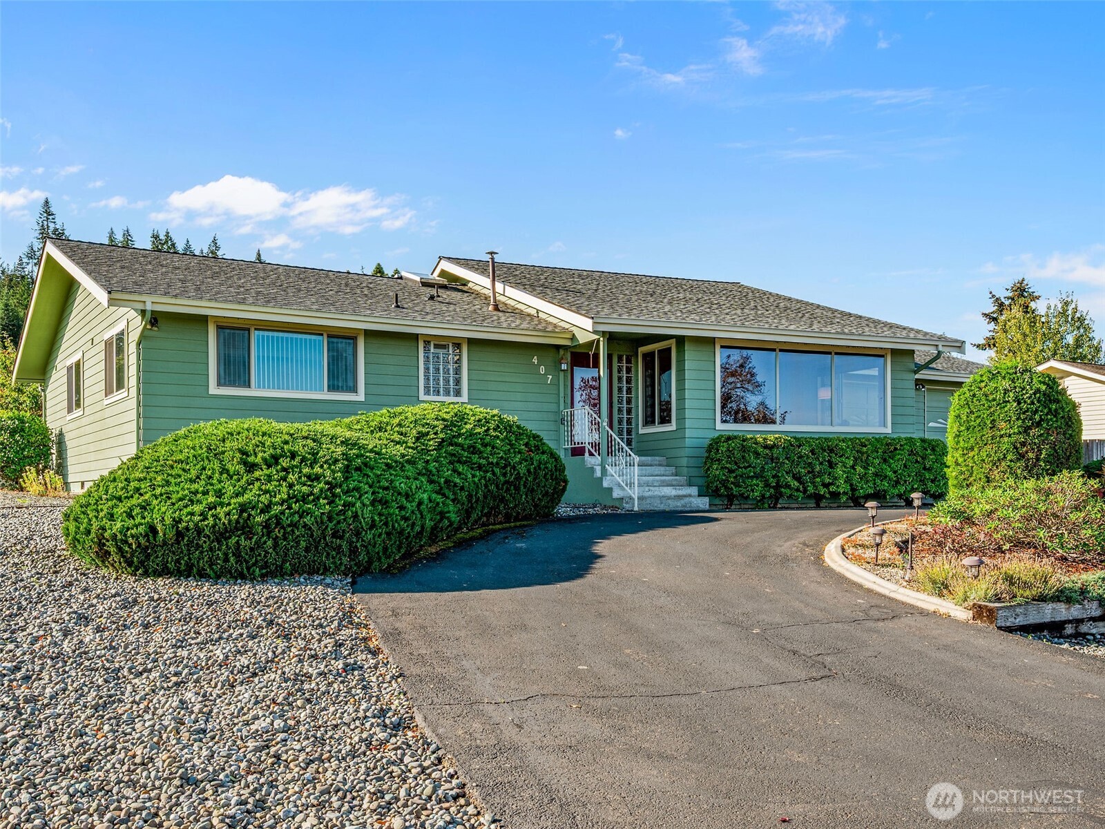 407 West Norman Street Sequim, WA 98382 - Photo 6 of 31 Gallery Image 6