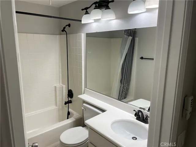 $4,350 | 28 Taquitz, Unit 36, Irvine, CA 92602