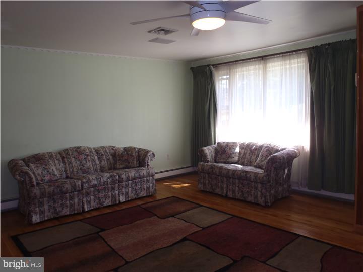 951 West Bristol Road Warminster, PA 18974 - Photo 14 of 22 Gallery Image 14