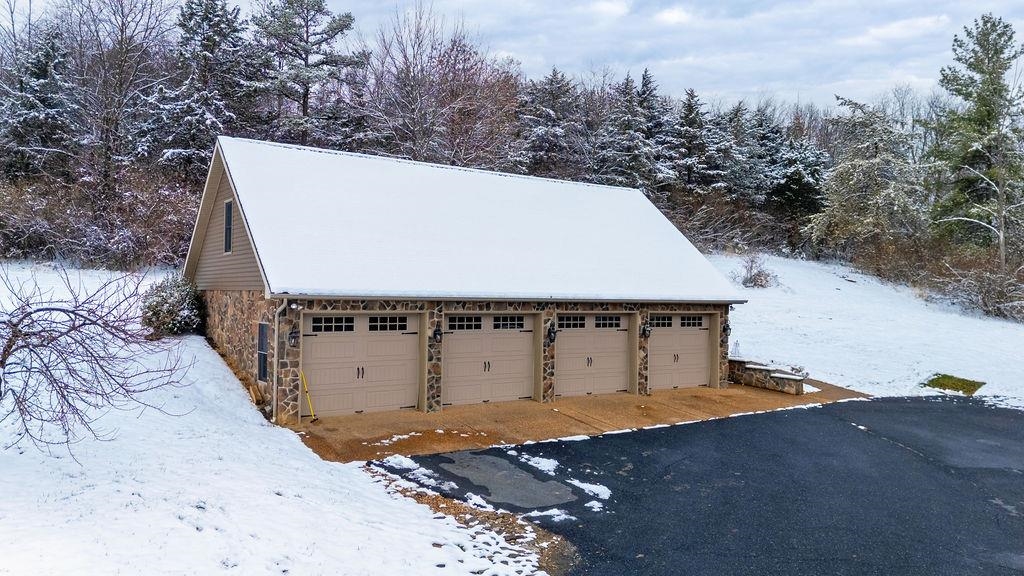 840 Commerce Road Staunton, VA 24401 - Photo 11 of 67