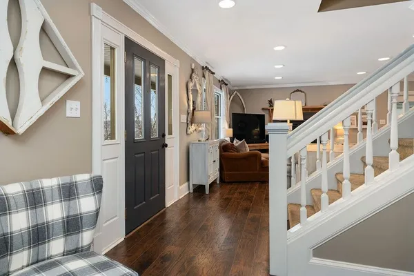 $825,000 | 840 Commerce Road, Staunton, VA 24401