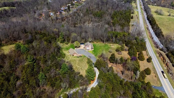 $799,900 | 840 Commerce Road, Staunton, VA 24401