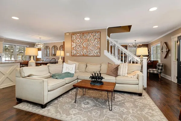 $825,000 | 840 Commerce Road, Staunton, VA 24401