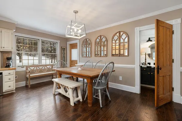 $799,900 | 840 Commerce Road, Staunton, VA 24401