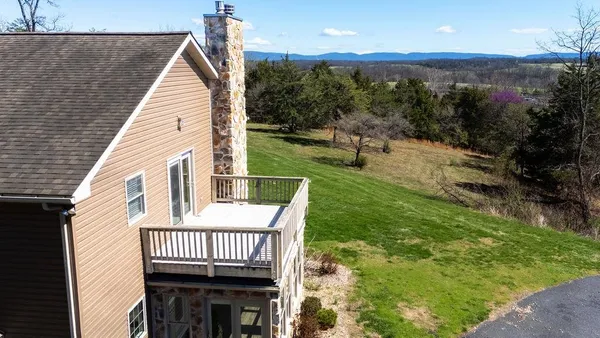 $825,000 | 840 Commerce Road, Staunton, VA 24401