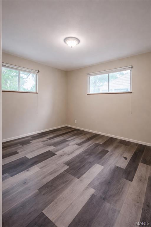 10632 Glen Garry Road St. Louis, MO 63137 - Photo 5 of 9