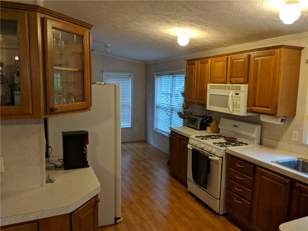 200 Leasureville Road Sarver, PA 16055 - Photo 10 of 22
