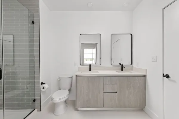 $1,500 | 4315 South Congress Avenue, Unit 523, Austin, TX 78745