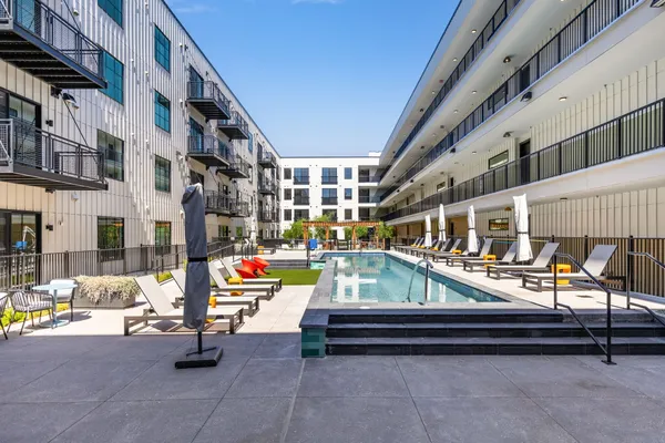 $1,500 | 4315 South Congress Avenue, Unit 523, Austin, TX 78745