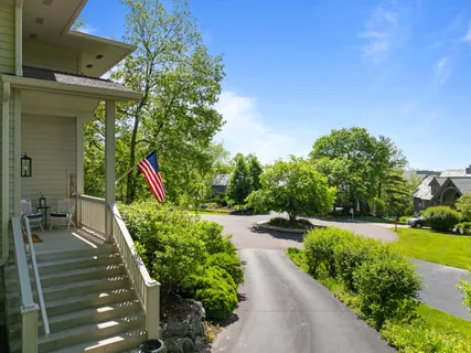 $1,029,900 | 1066 Edinborough Court, Geneva, WI 53147