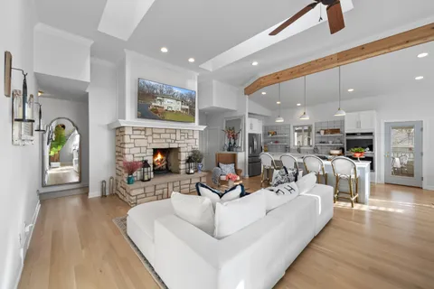$1,029,900 | 1066 Edinborough Court, Geneva, WI 53147