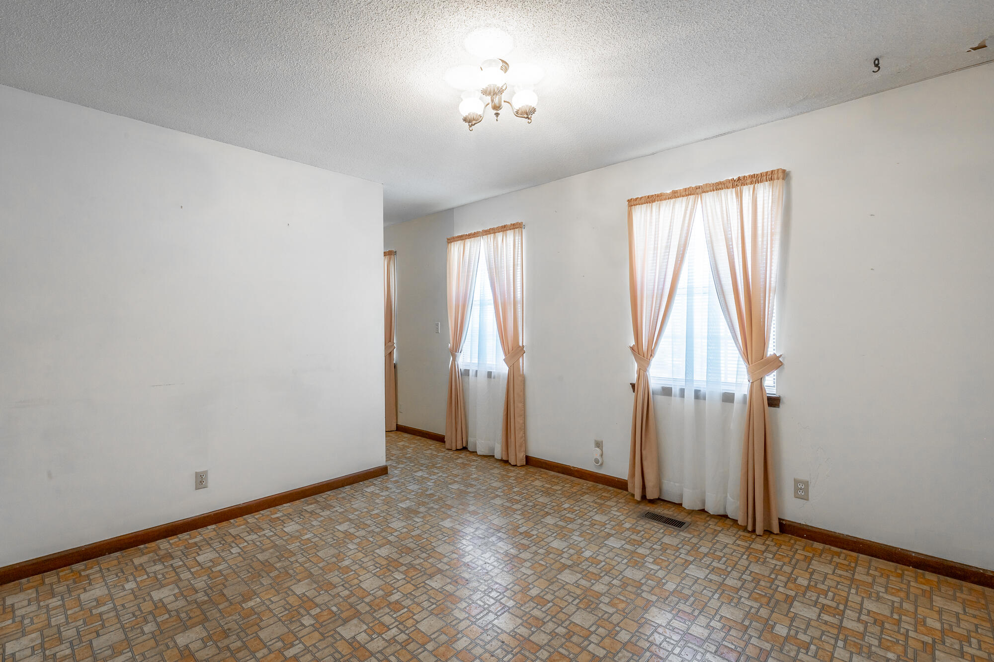 15908 Poole Road Sale Creek, TN 37373 - Photo 7 of 32 15908 Poole Road HD-3991 - Copy