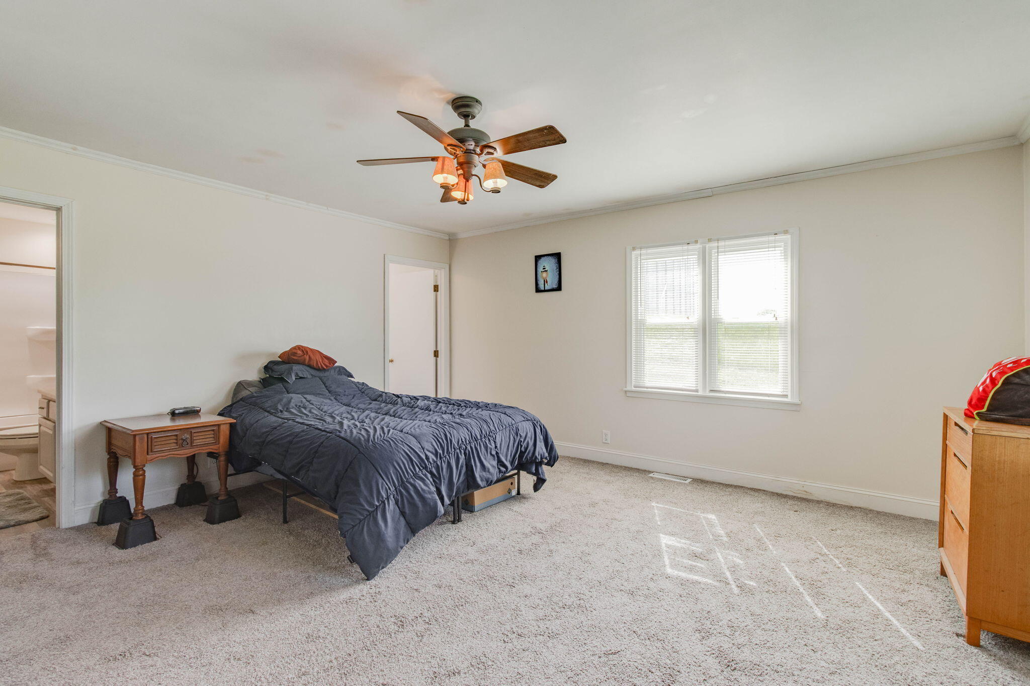 8228 Elida Road Lima, OH 45807 - Photo 13 of 32