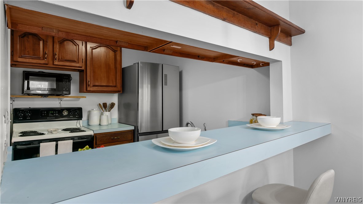 270 Buffalo Road, Unit 27 East Aurora, NY 14052 - Photo 9 of 40