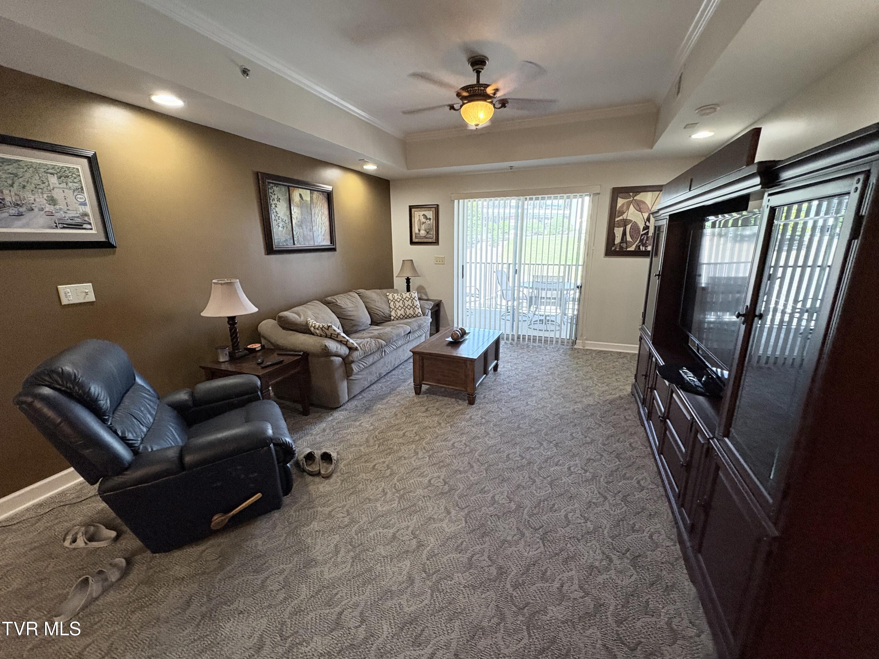 210 Raceday Center Drive, Unit 202 Bristol, TN 37620 - Photo 7 of 20 IMG_2541