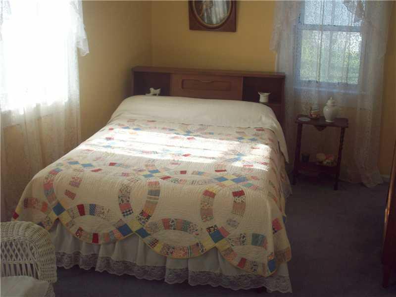 48 Reno Road Hermitage, PA 16148 - Photo 16 of 21 Bedroom. Third Bedroom... 10X16. All bedrooms are a good size.