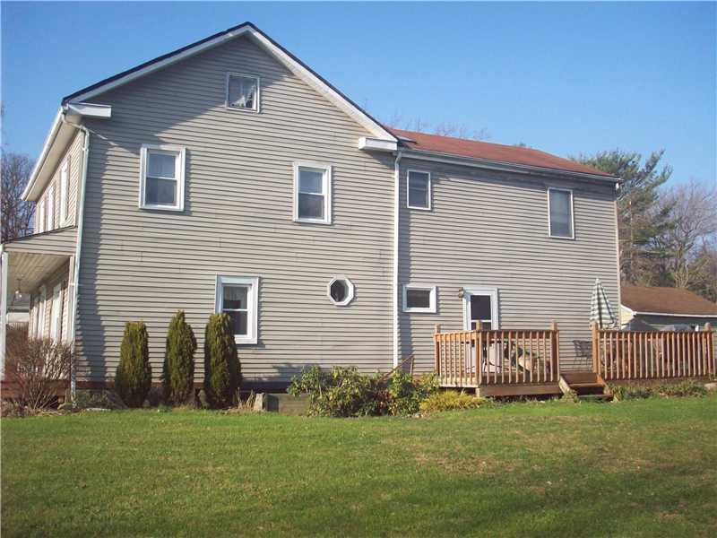 48 Reno Road Hermitage, PA 16148 - Photo 20 of 21 Patio/Deck. Showing wooden Deck in back of home.