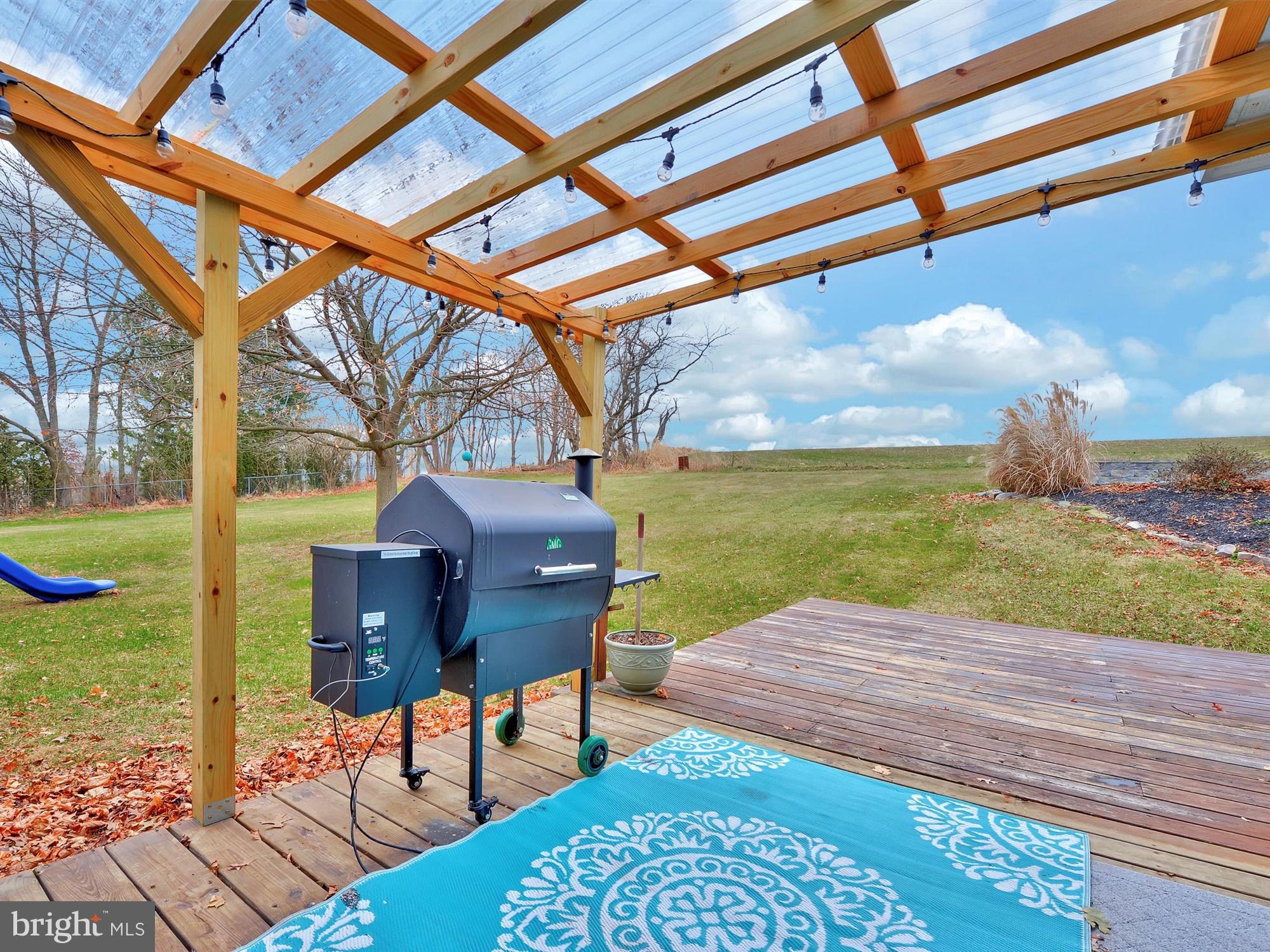 62 Mowery Road Jonestown, PA 17038 - Photo 15 of 20 Pergola