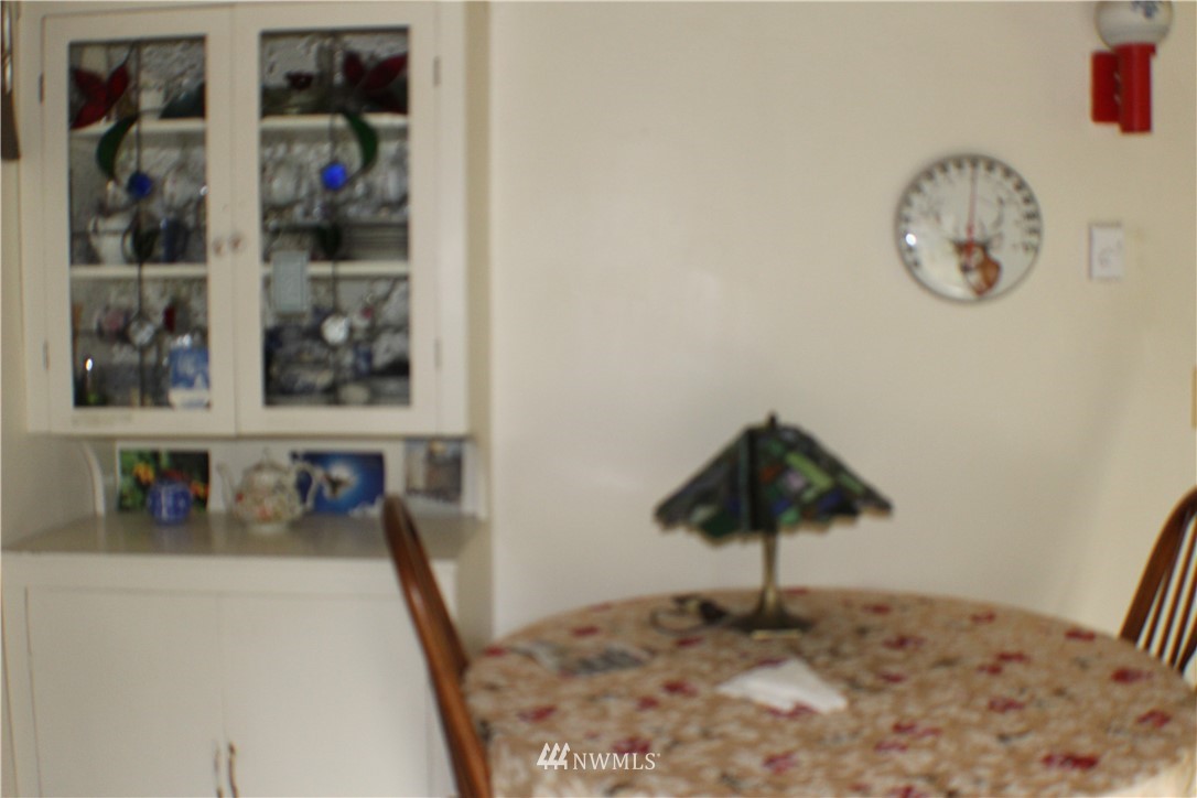 136 Schoolhouse Road Kelso, WA 98626 - Photo 14 of 21 Gallery Image 14