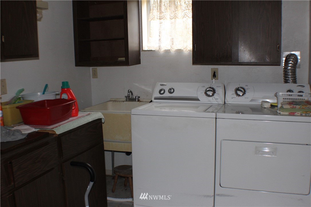 136 Schoolhouse Road Kelso, WA 98626 - Photo 16 of 21 Gallery Image 16