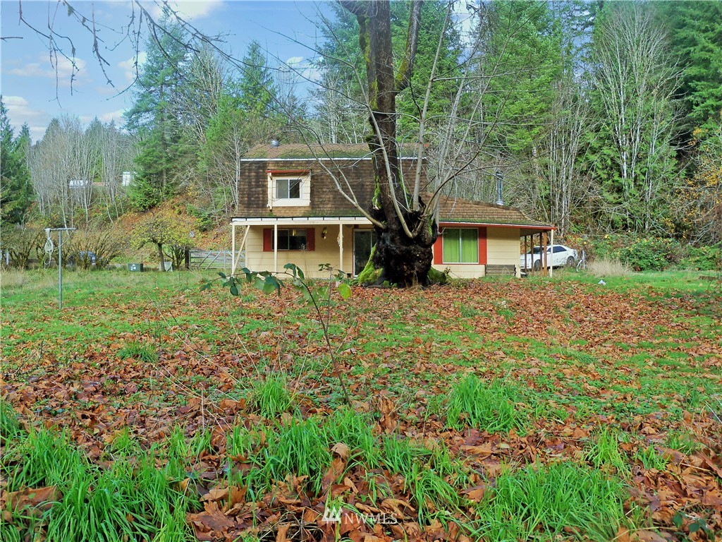 136 Schoolhouse Road Kelso, WA 98626 - Photo 6 of 21 Gallery Image 6