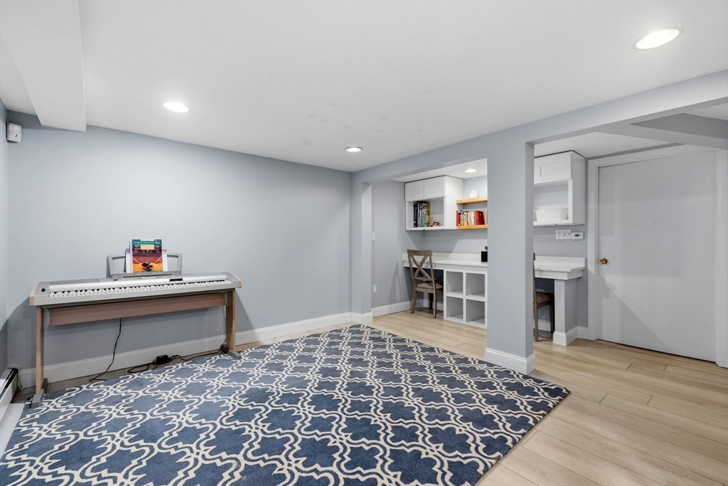 47 Brook Drive Lynnfield, MA 01940 - Photo 21 of 28