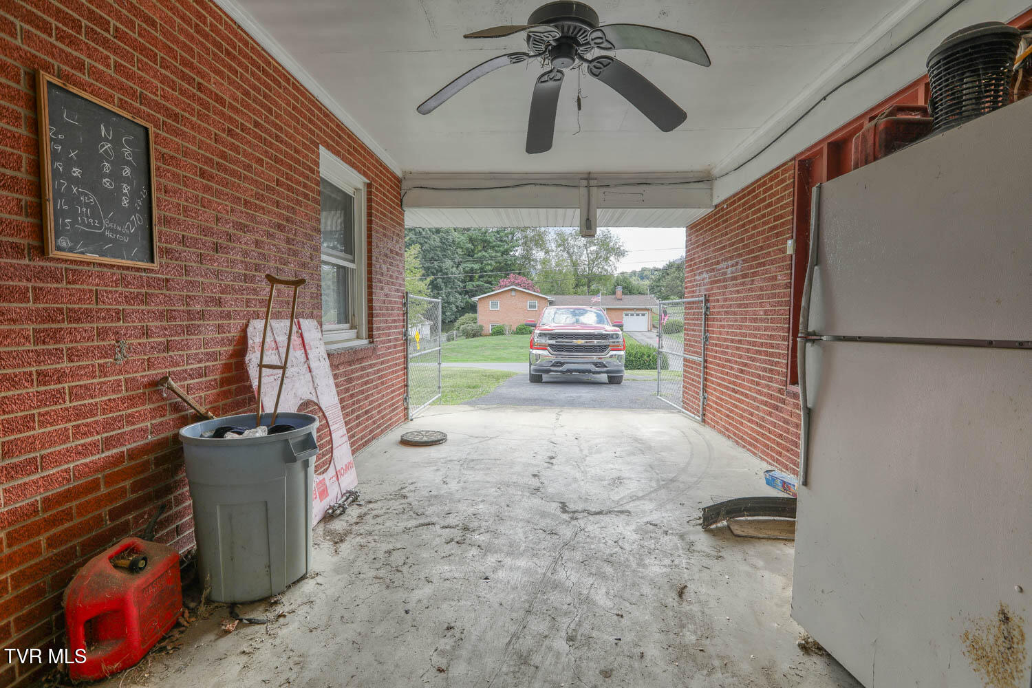2204 Wyndale Road Johnson City, TN 37604 - Photo 48 of 51 BG. 2204 Wyndale. JC MLSb (18 of 21)