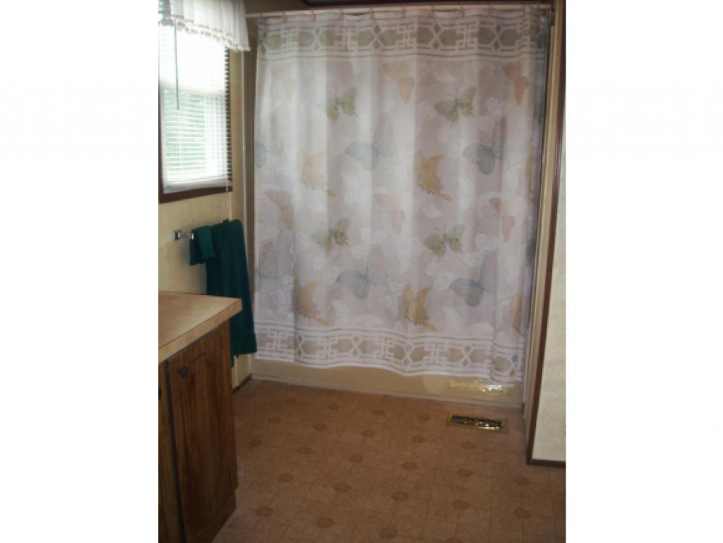 13 Roger Road Goffstown, NH 03045 - Photo 14 of 19