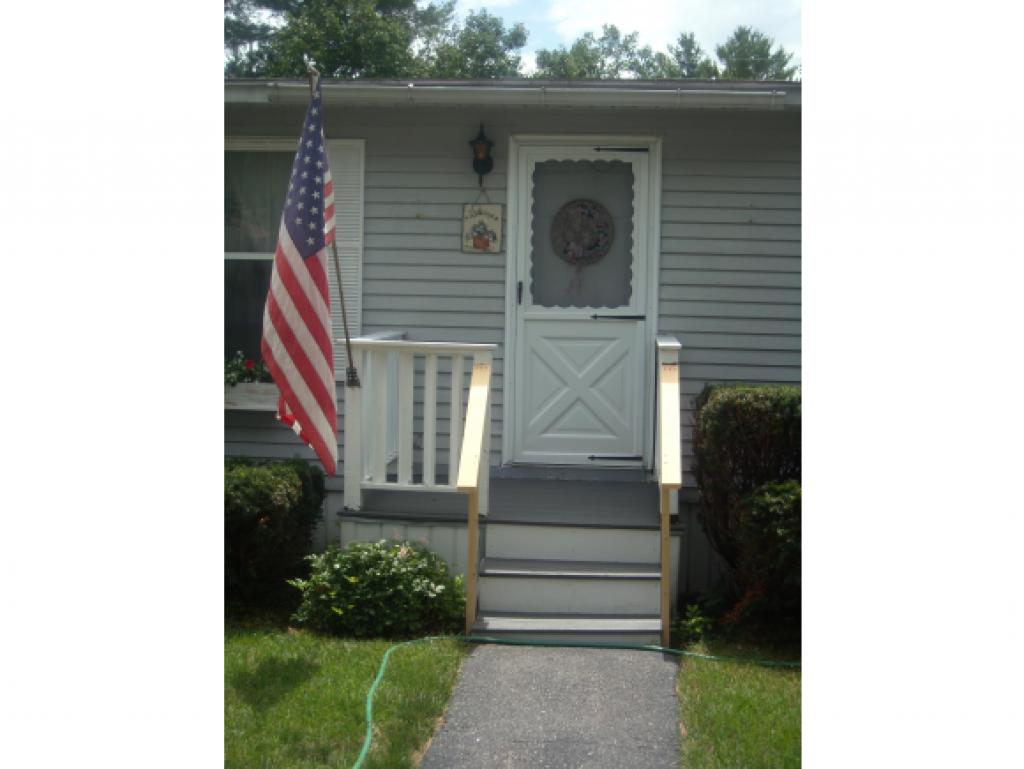 13 Roger Road Goffstown, NH 03045 - Photo 4 of 19