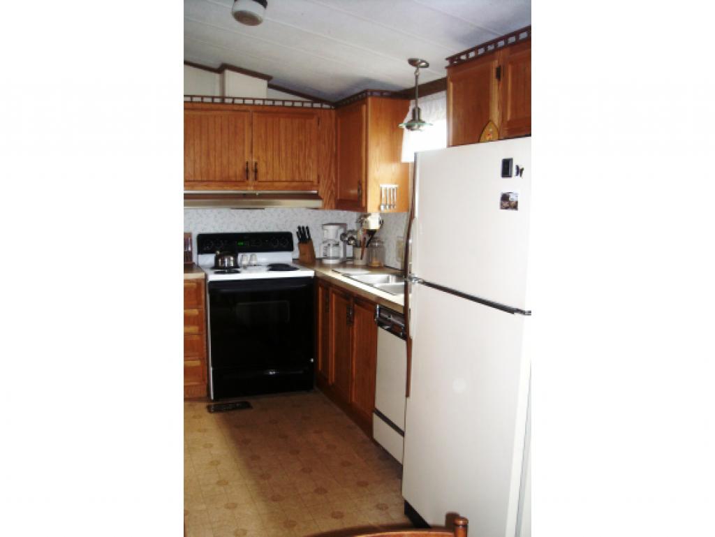 13 Roger Road Goffstown, NH 03045 - Photo 8 of 19