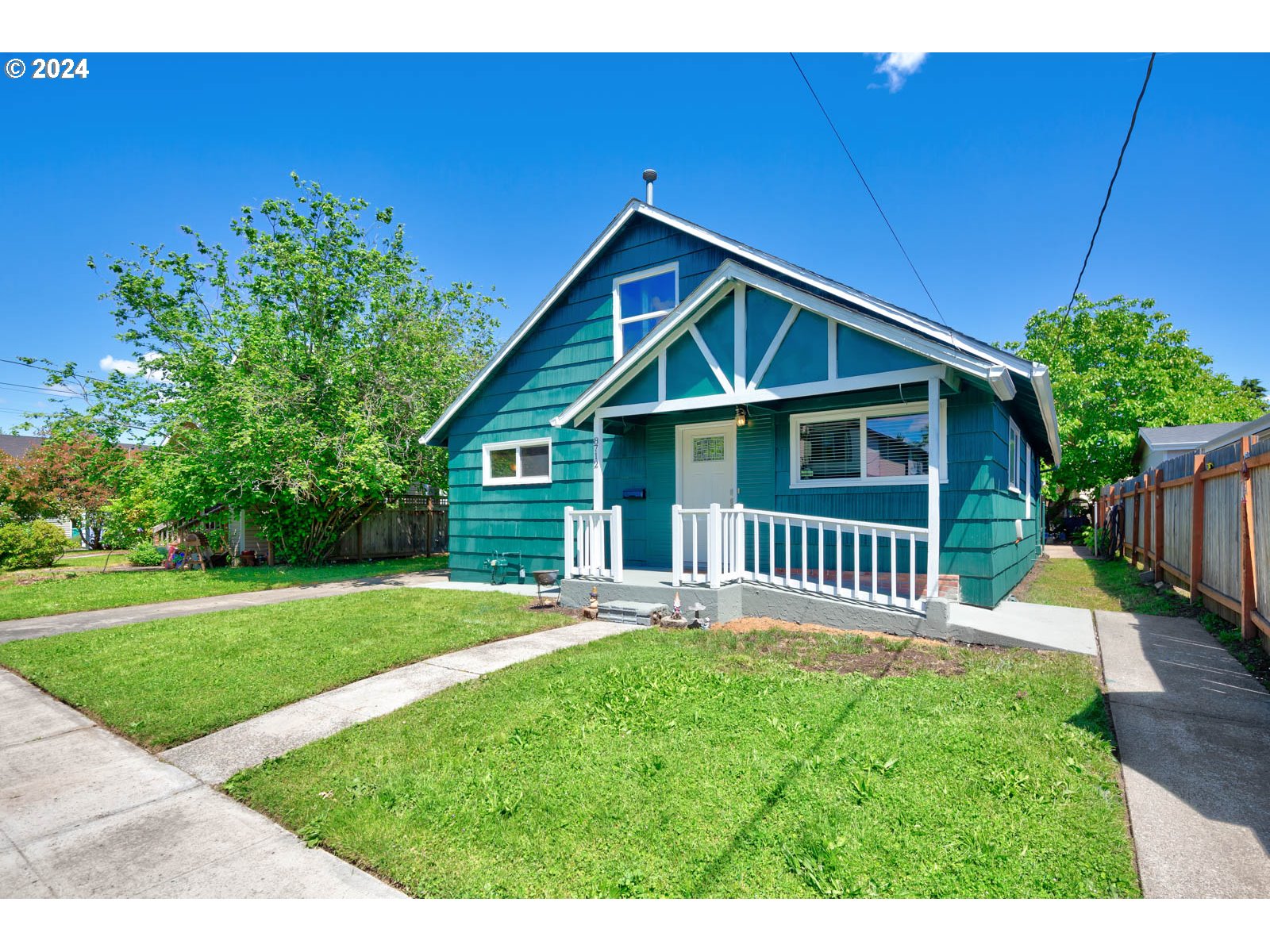 8712 North Druid Ave  