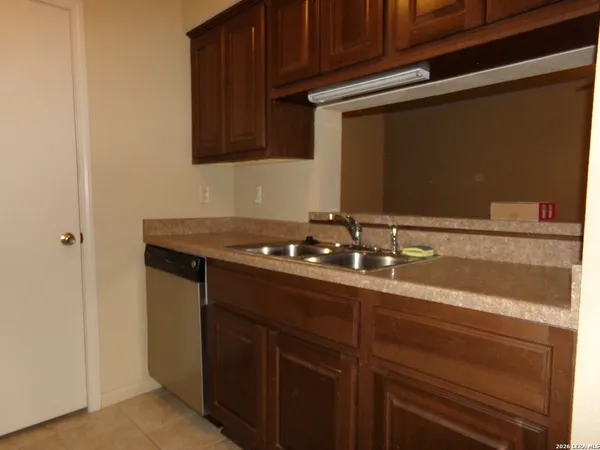 $975 | 13018 Heimer Road, Unit 709, San Antonio, TX 78232