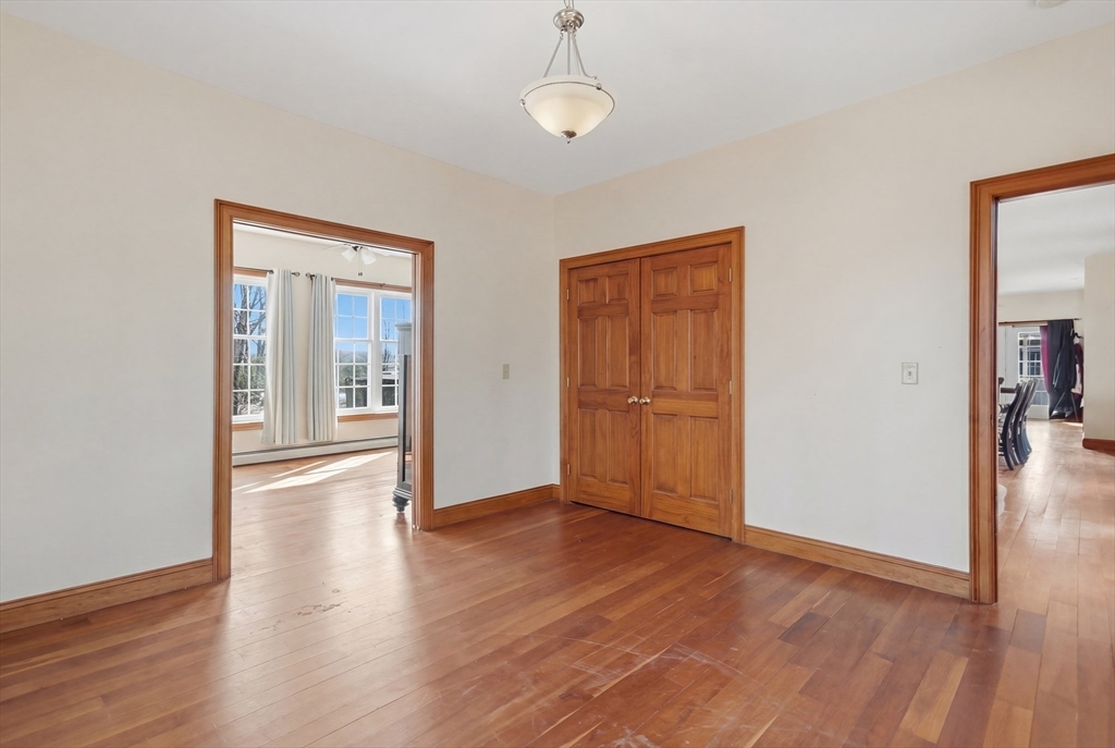 311 South Sugar Hill Road Weare, NH 03281 - Photo 20 of 38