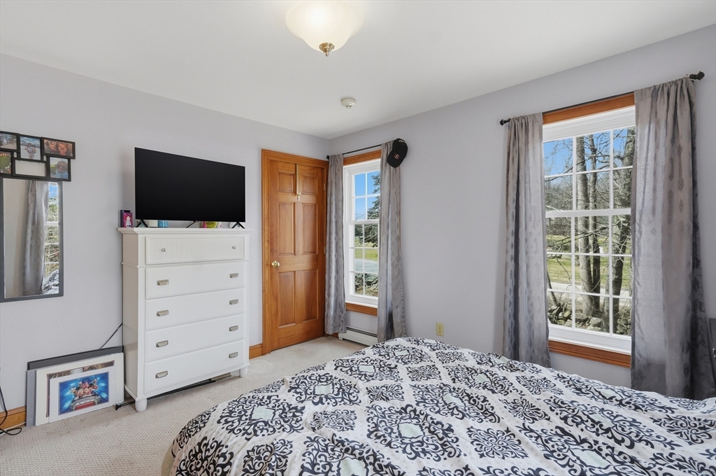 311 South Sugar Hill Road Weare, NH 03281 - Photo 26 of 38