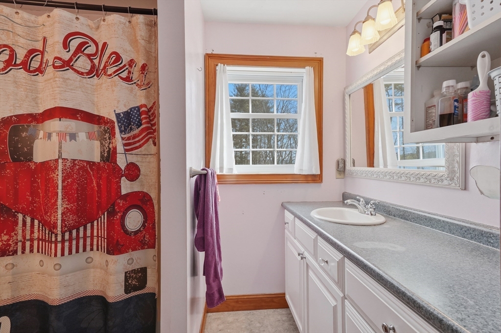 311 South Sugar Hill Road Weare, NH 03281 - Photo 29 of 38