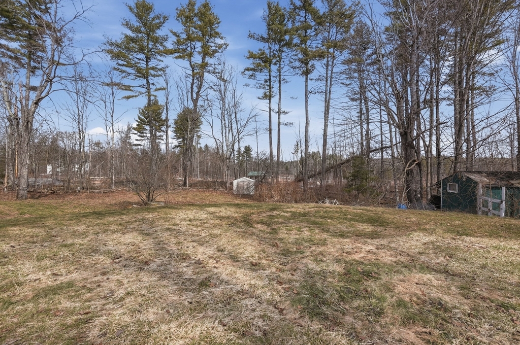 311 South Sugar Hill Road Weare, NH 03281 - Photo 34 of 38