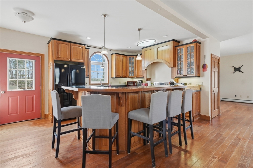 311 South Sugar Hill Road Weare, NH 03281 - Photo 5 of 38