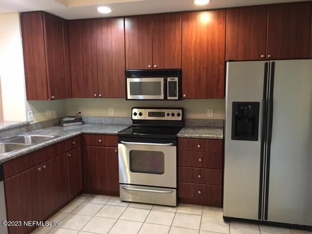 9745 Touchton Road, Unit 1303 Jacksonville, FL 32246 - Photo 5 of 16 IMG_9517