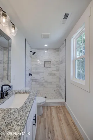 $324,900 | 201 West Williams Street, Burgaw, NC 28425