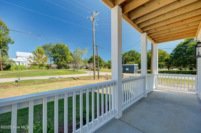 $324,900 | 201 West Williams Street, Burgaw, NC 28425