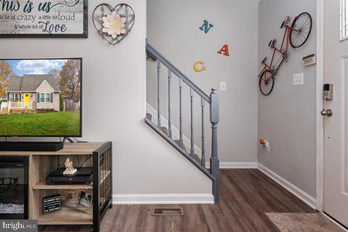 1402 Rio Grande Court Severn, MD 21144 - Photo 5 of 32 Gallery Image 5
