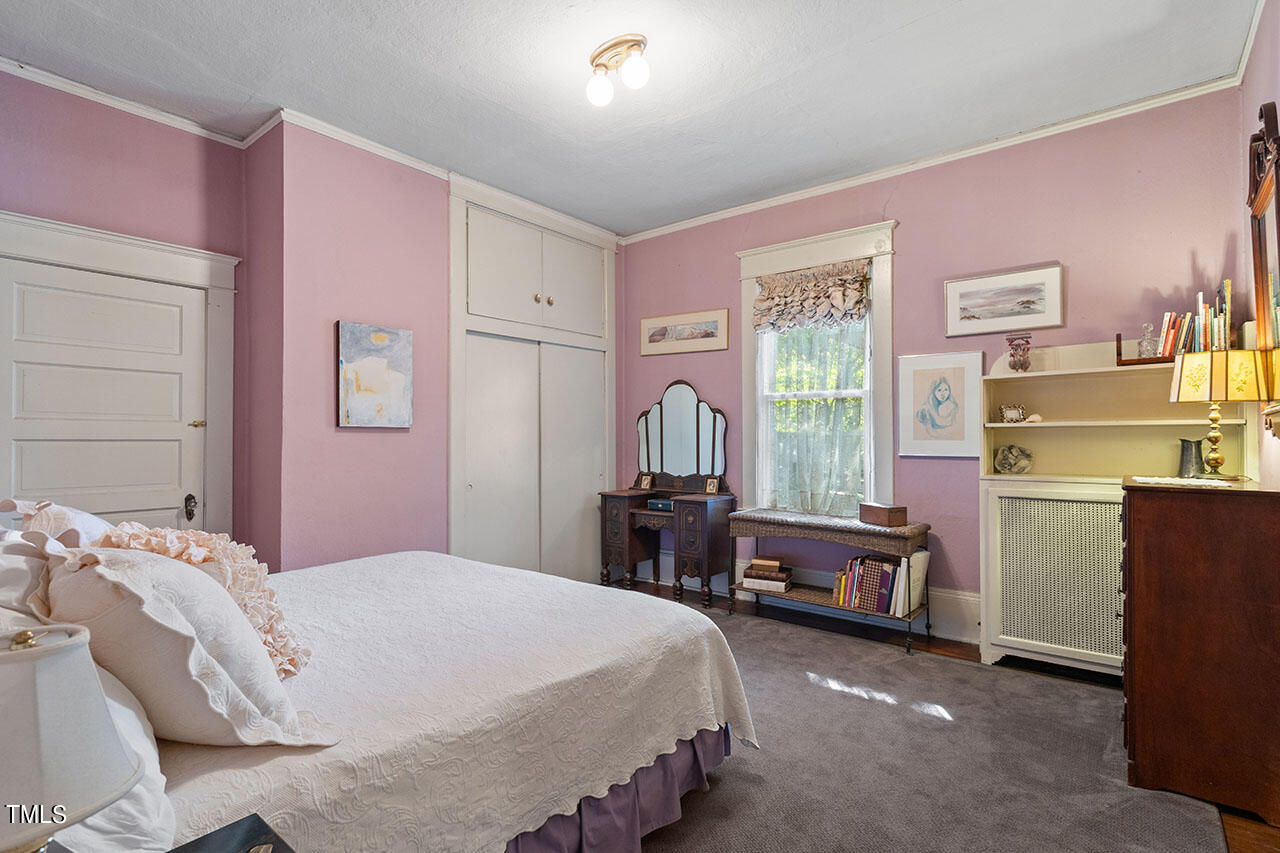 1104 North Gregson Street Durham, NC 27701 - Photo 23 of 45 1104 North Gregson Street P_32