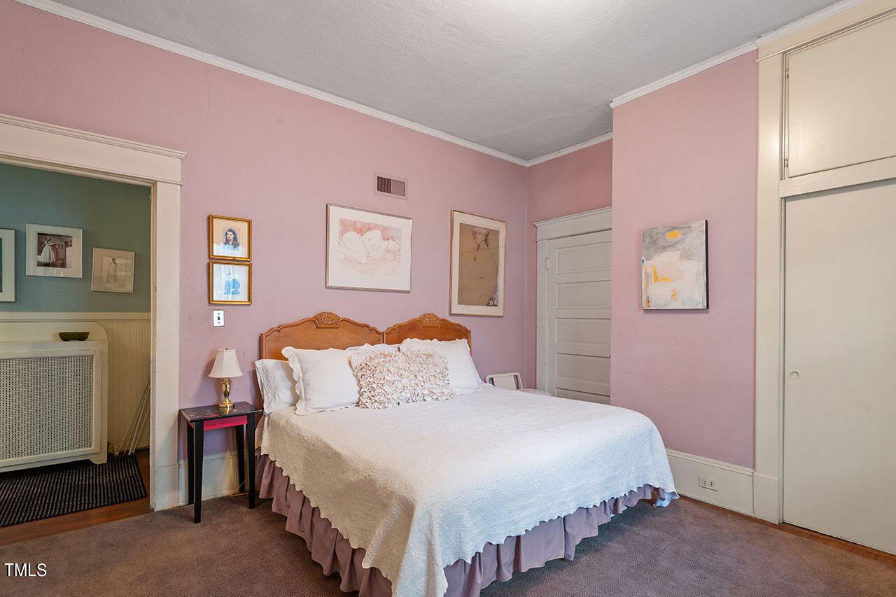 1104 North Gregson Street Durham, NC 27701 - Photo 24 of 45 1104 North Gregson Street P_33