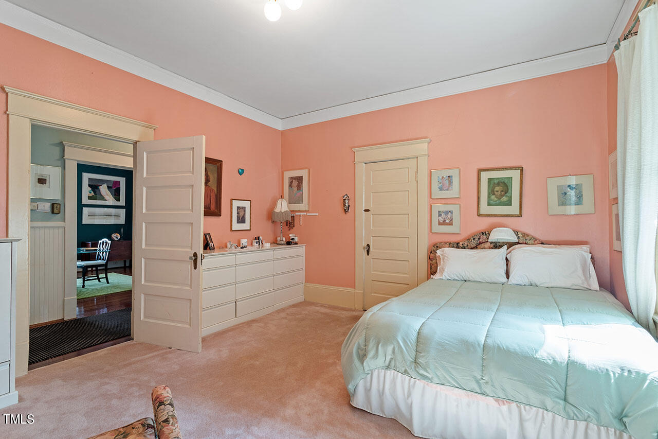 1104 North Gregson Street Durham, NC 27701 - Photo 28 of 45 1104 North Gregson Street P_37